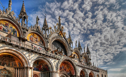 Закрытое «частное» посещение Собора Святого Марка в Венеции в Италии