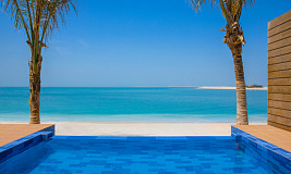 Anantara World Islands Dubai Resort 
