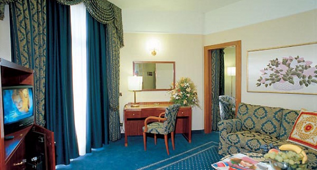 Hotel Augustus