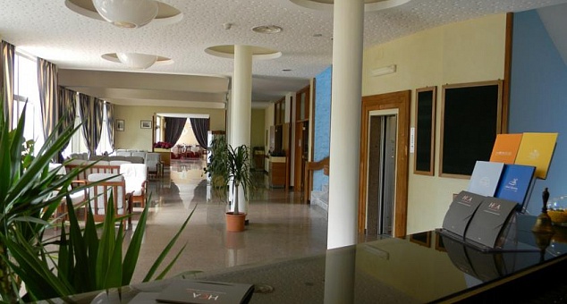 Hotel Club River Palace (Террачина)