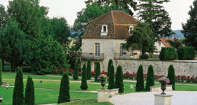 Chateau De Gilly